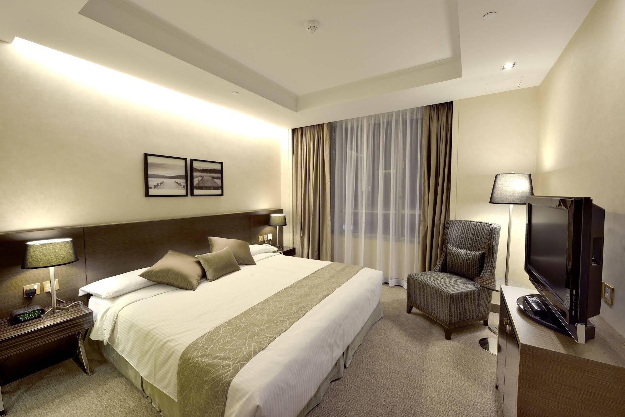 Hotel The Salisbury - Ymca Of Hong Kong